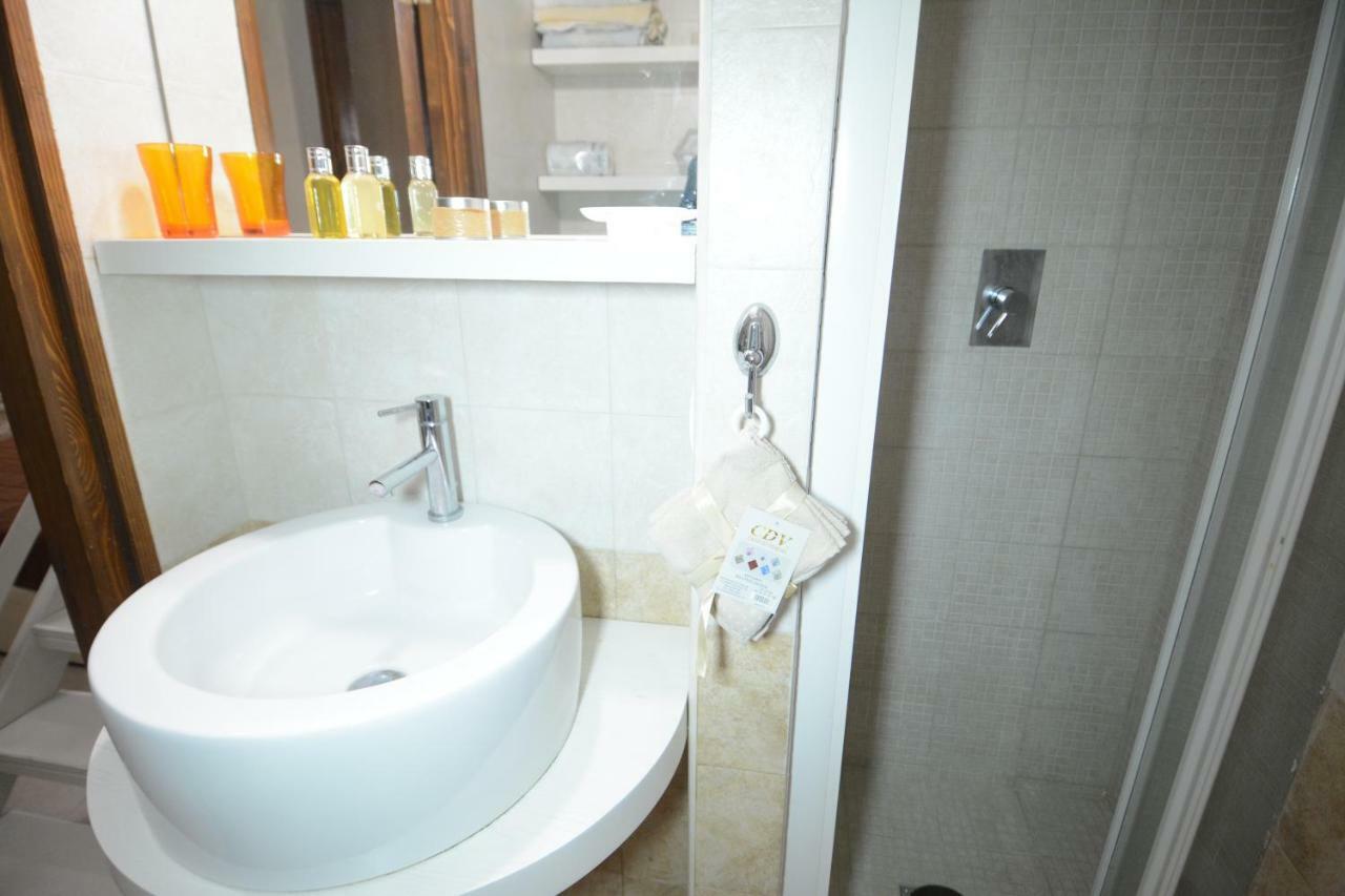 B&B Domus Gaia Lecce Buitenkant foto